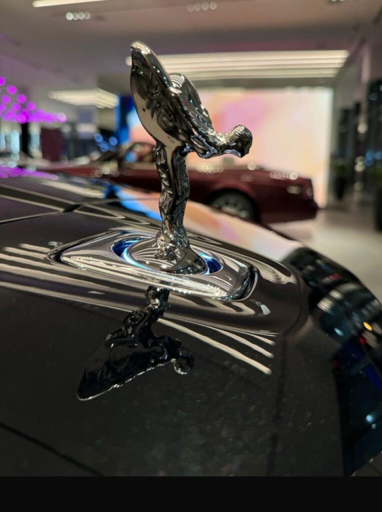 Rolls Royce Cullinan 2025 interior cabin