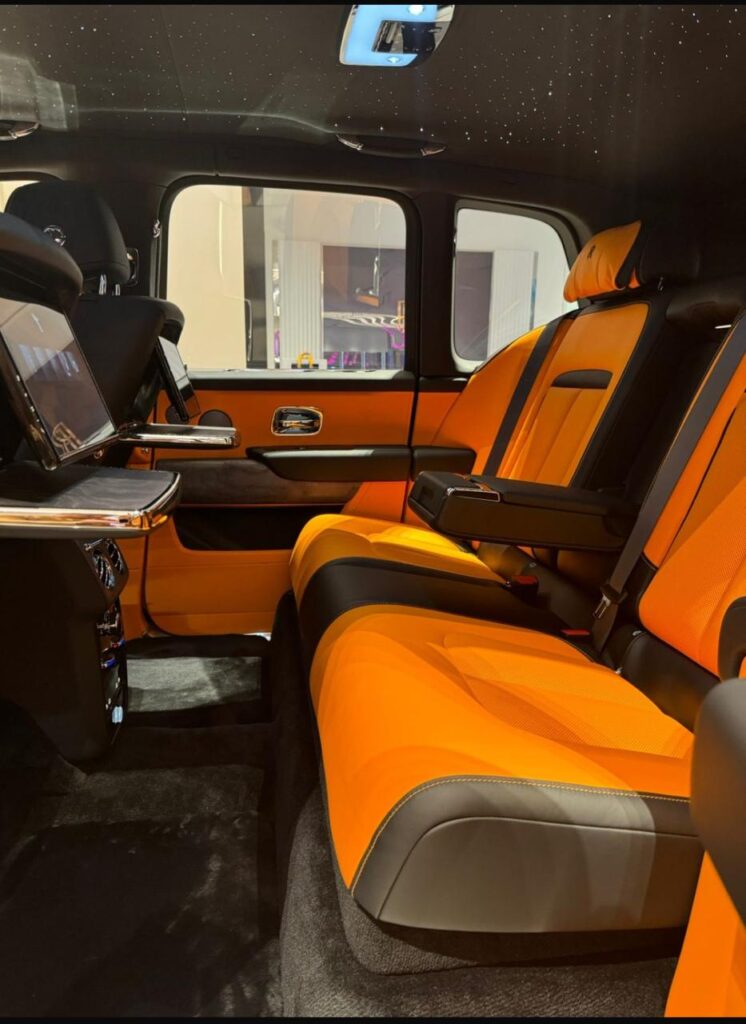 Rolls Royce Cullinan 2025 interior cabin